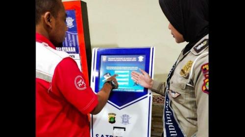 Polres Metro Depok Terapkan Tehnologi Modern Yakni Sistem First In First Out Cegah Calo SIM    